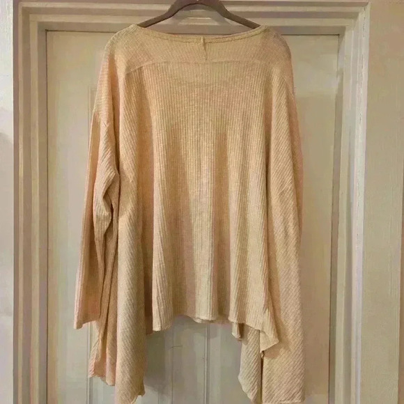 NWT Heyson Womens Oversized Tunic Top Small Tan - Picture 3 of 7
